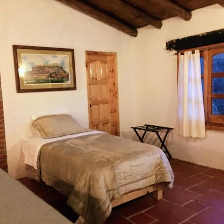 Hotel Del Rio 瓦斯卡坎波 外观 照片