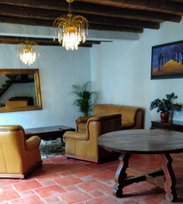 Hotel Del Rio 瓦斯卡坎波 外观 照片