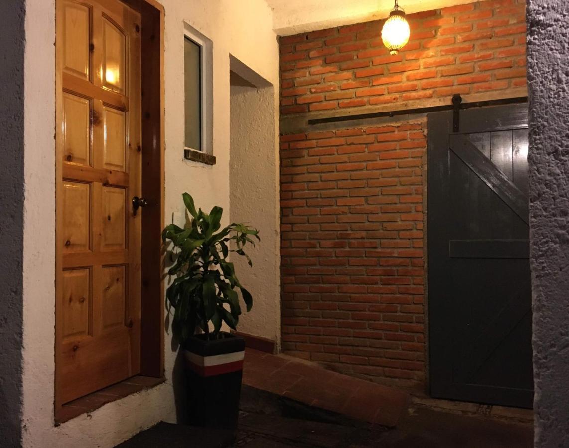 Hotel Del Rio 瓦斯卡坎波 外观 照片